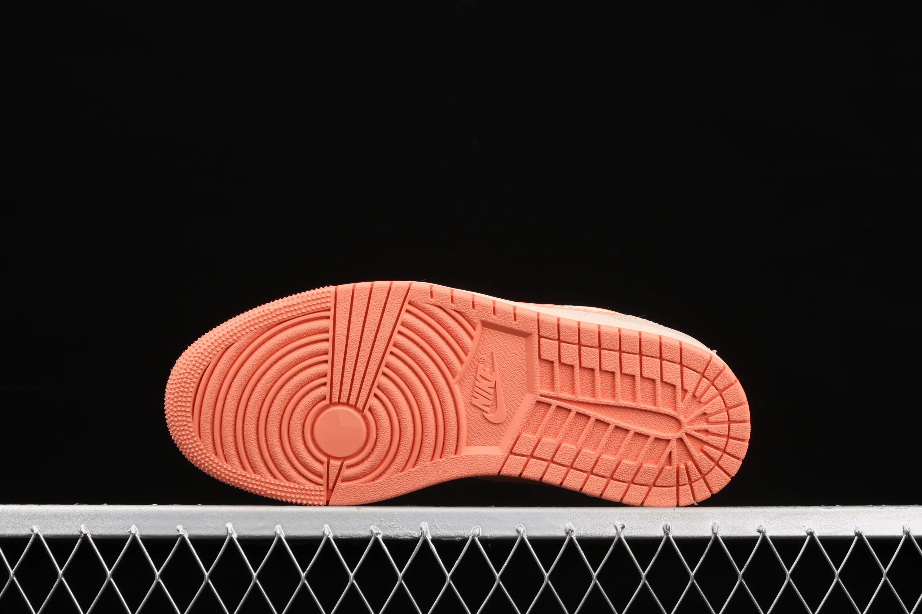 All categories Air Jordan Jordan series basketball shoes Air Jordan 1 Low Air Jordan 1 Low AJ1 Joe 1 orange and pink stitching low-top versatile casual sports sneakers DH4271-800